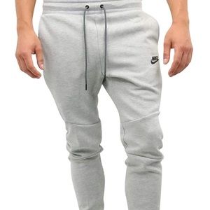 Nike- Tech Men’s Joggers- Sz XL